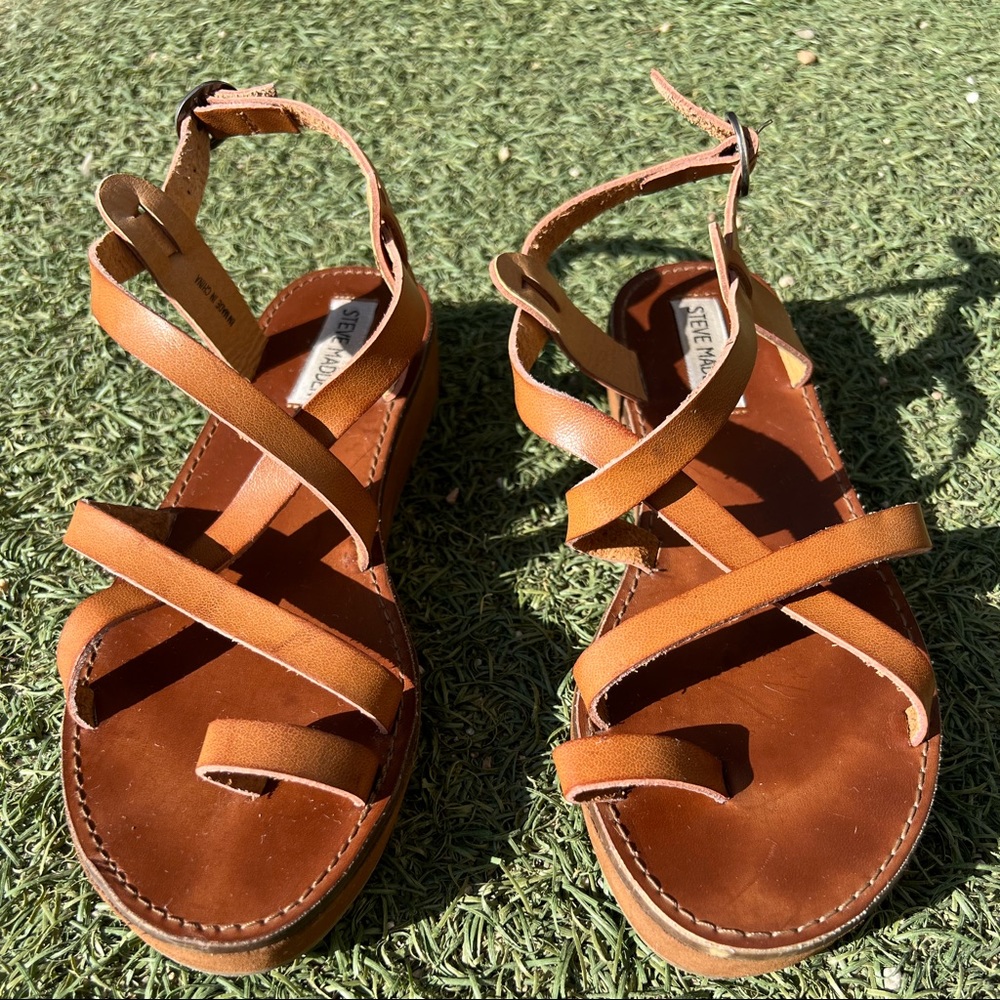 Cognac brown Steve Madden Sandal